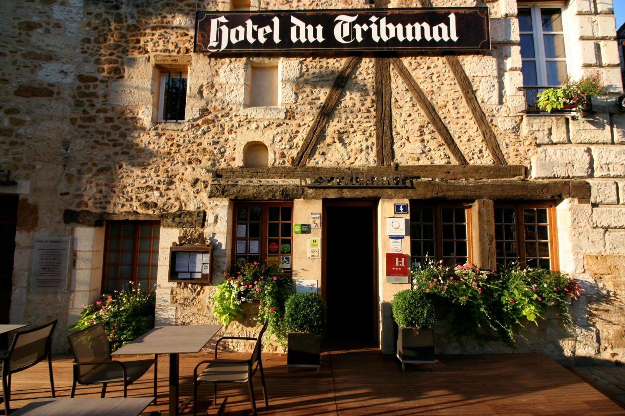 Logis - Hotel & Restaurant Du Tribunal Мортань-о-Перш Екстер'єр фото